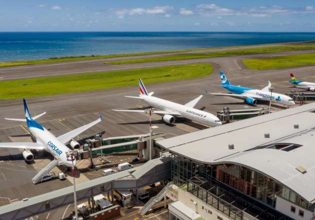 avions sur tarmac - Serge Marizy