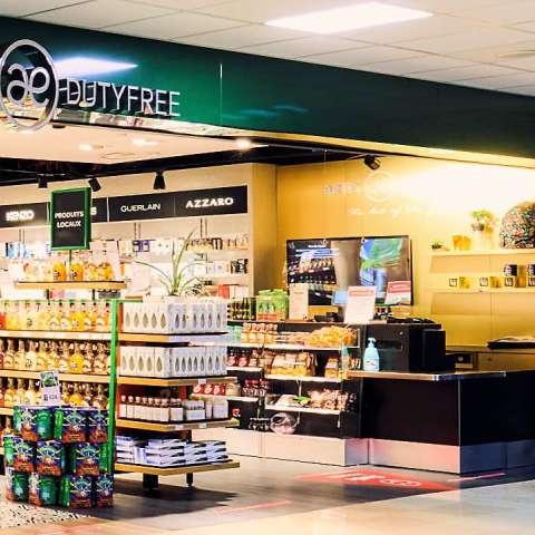 elfbar nachfüll pod läuft aus Faire une virée magasinage au «Duty Free», est-ce une bonne idée? main image 1